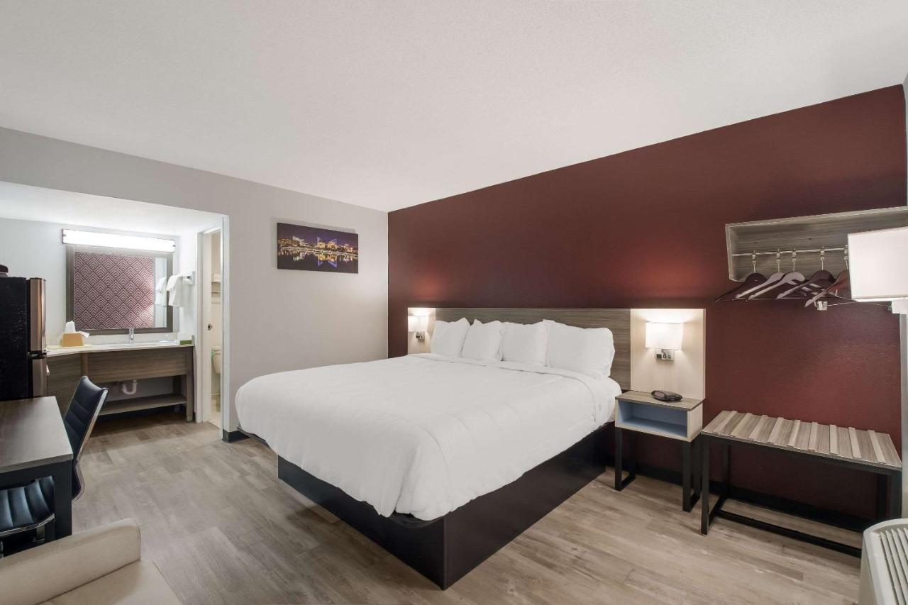 Suburban Studios Cleveland Tn I-75 외부 사진