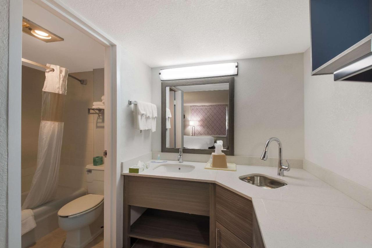 Suburban Studios Cleveland Tn I-75 외부 사진